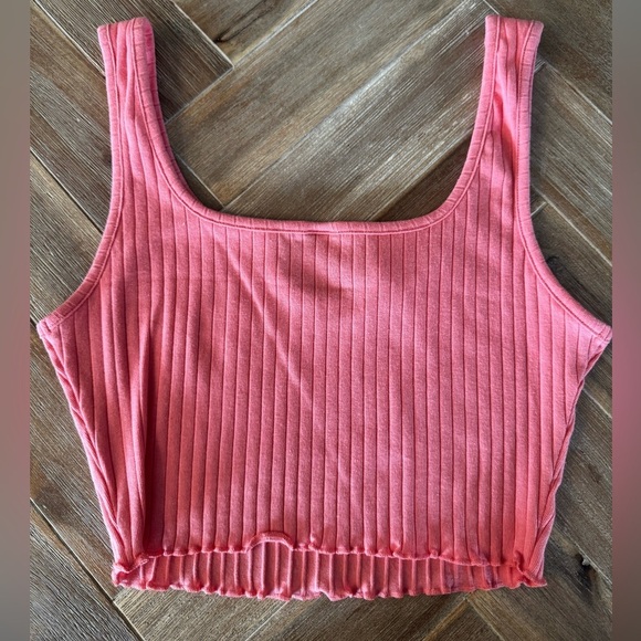 Pink Ribbed Women's Crop Top - Picture 2 of 2